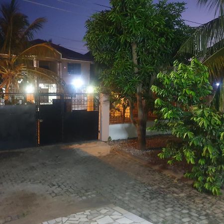Fresh Air Lodge Sakumono ภายนอก รูปภาพ