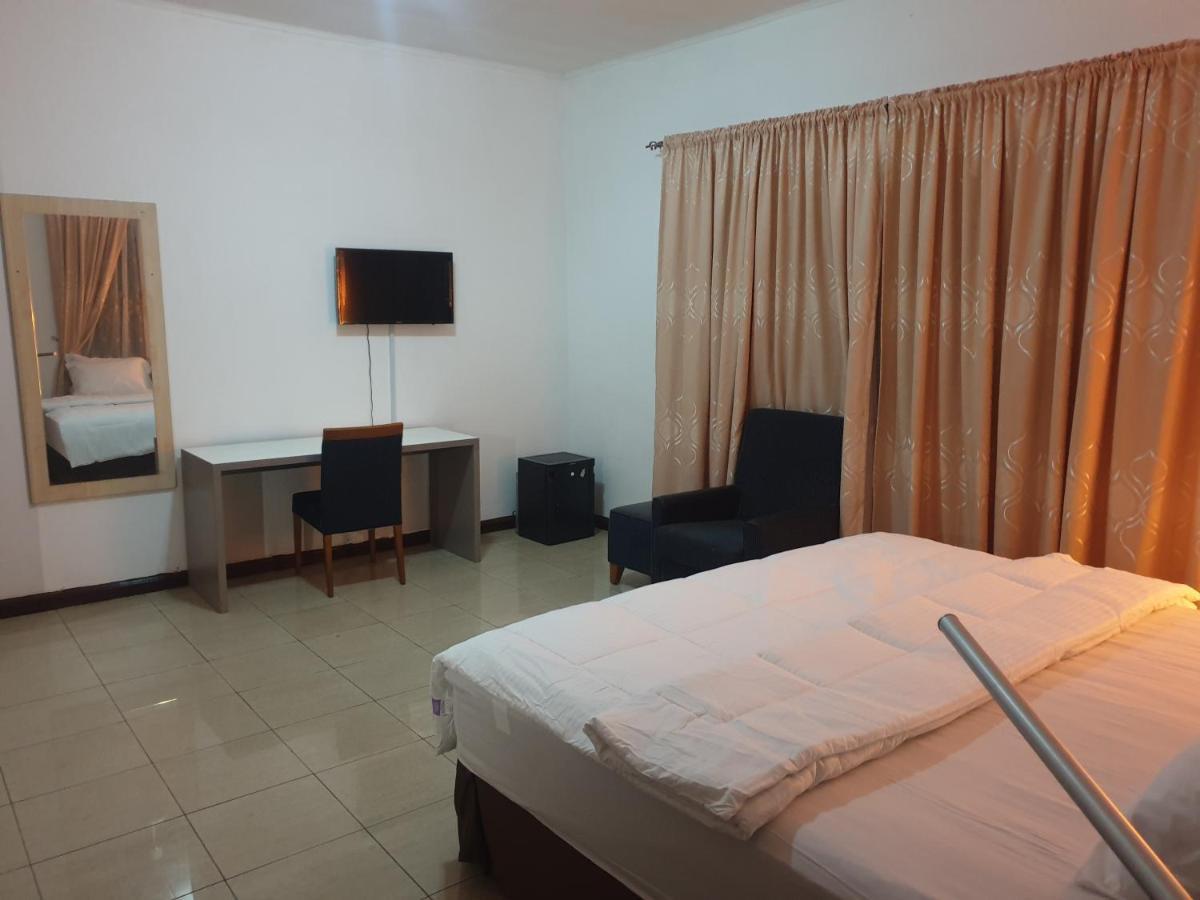 Fresh Air Lodge Sakumono ภายนอก รูปภาพ